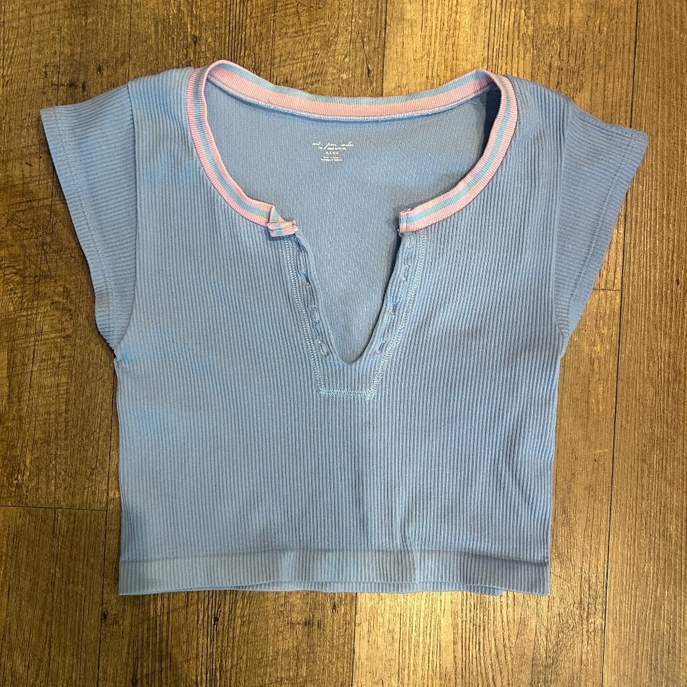 Urban Outfitters Go for gold top, size M/L